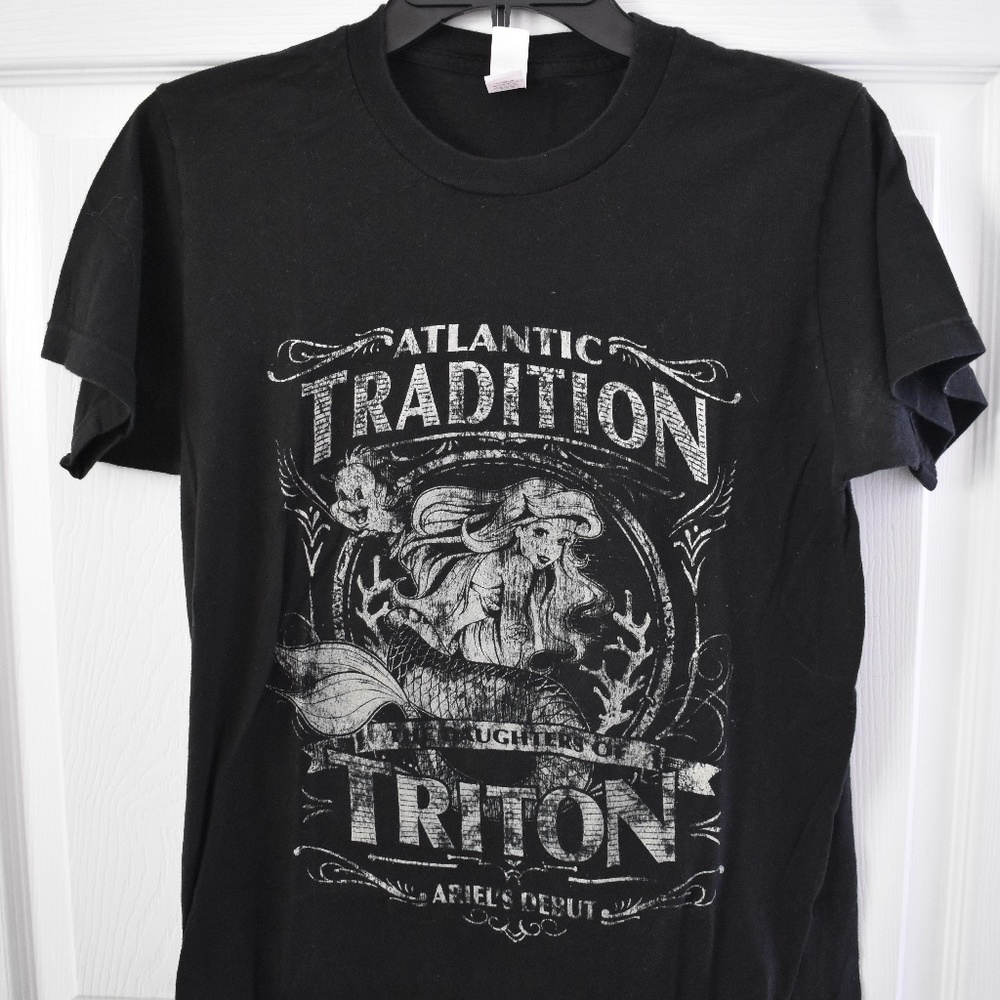 Disney's Ariel - Daughter of Triton SS Shirt